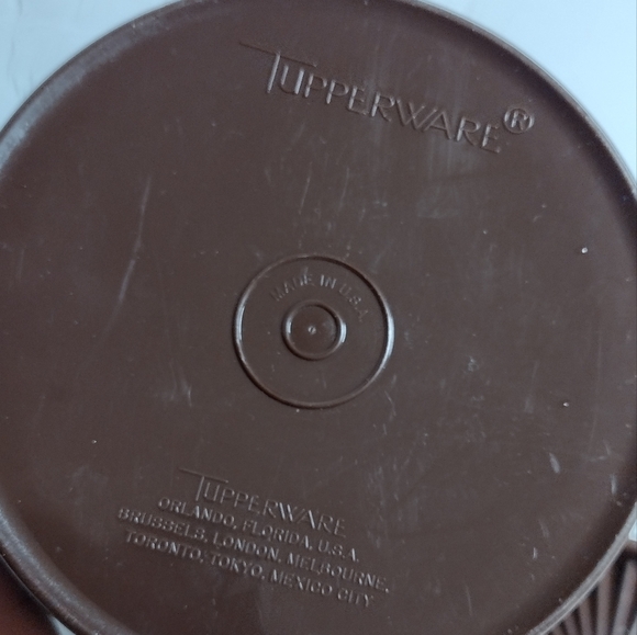 Vintage Tupperware Brown Mushroom Sunburst Canister Servalier Set Of 2 - Picture 4 of 8